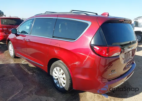 2017 Chrysler Pacifica Touring-L из США, поврежденный, VIN 2C4RC1BG6HR785589